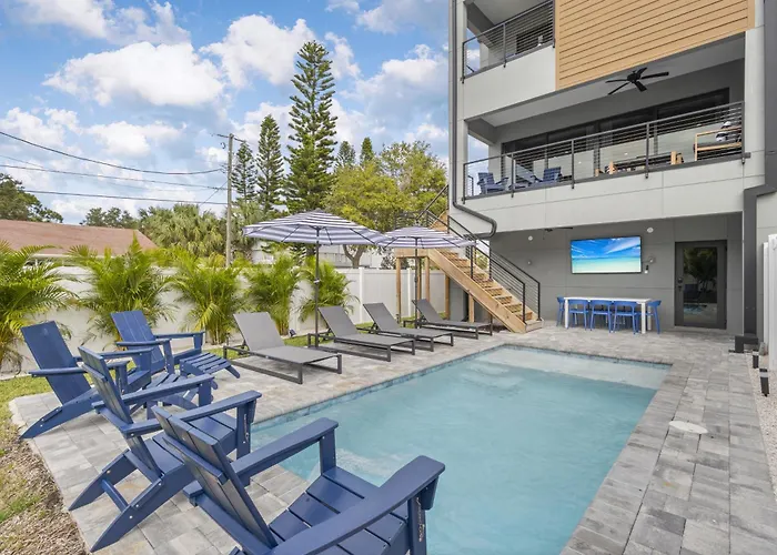 Walk2beach, Heated Salt Pool, Pool Table, Gameroom Ferienhaus Clearwater Beach