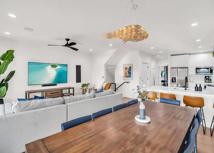 Walk2beach, Heated Salt Pool, Pool Table, Gameroom Vakantiehuis