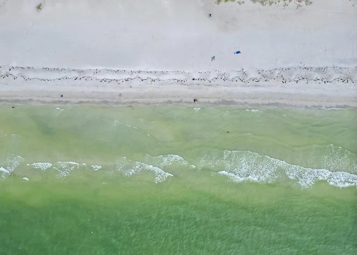Walk2beach, Heated Salt Pool, Pool Table, Gameroom * Clearwater Beach