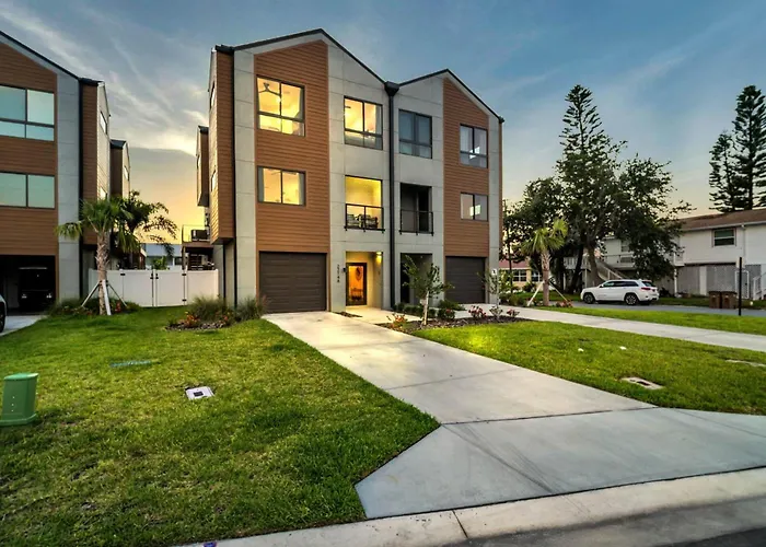 Ferienhaus Walk2beach, Heated Salt Pool, Pool Table, Gameroom *